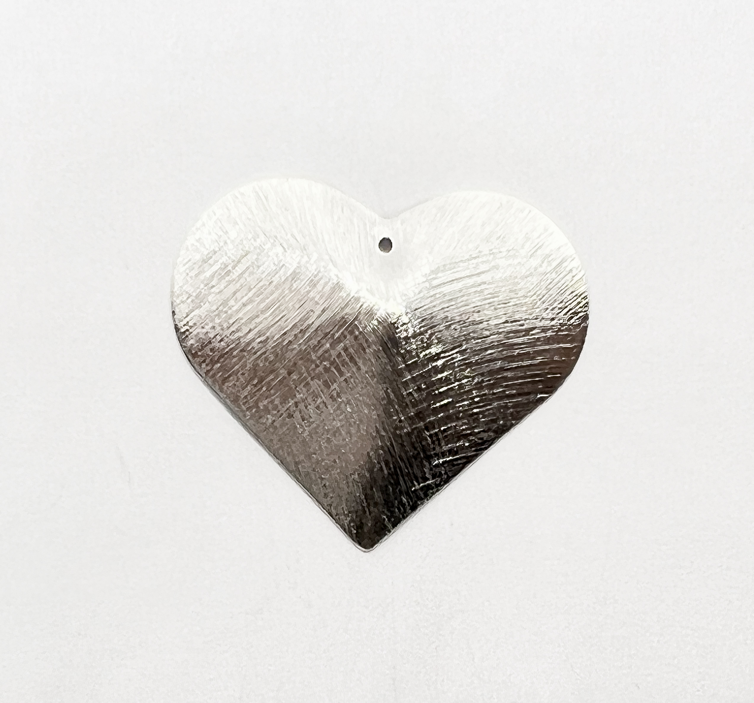 Chapa Plateado Corazón 31mm