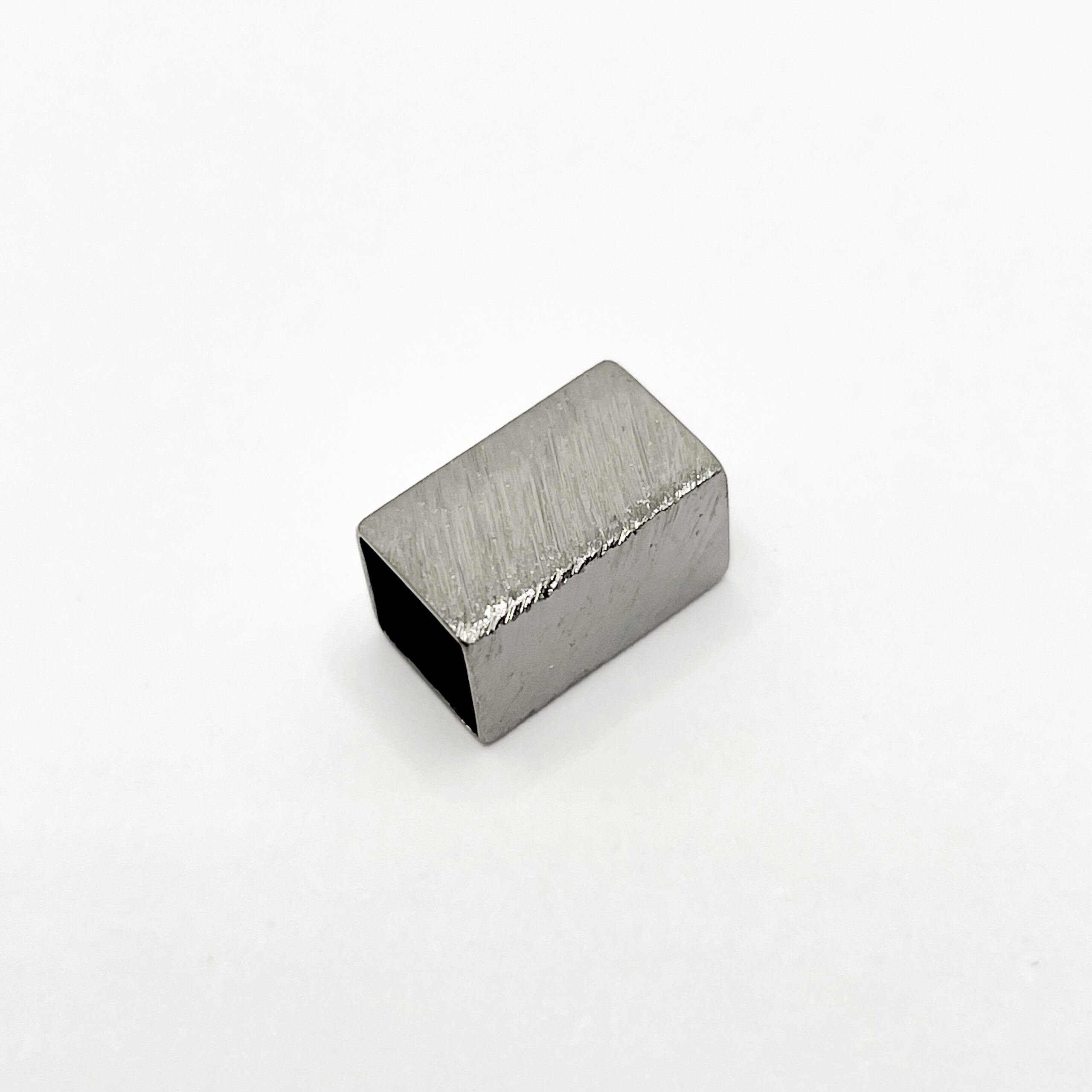 Separador Rectangular 10mm x 6mm (1uni)