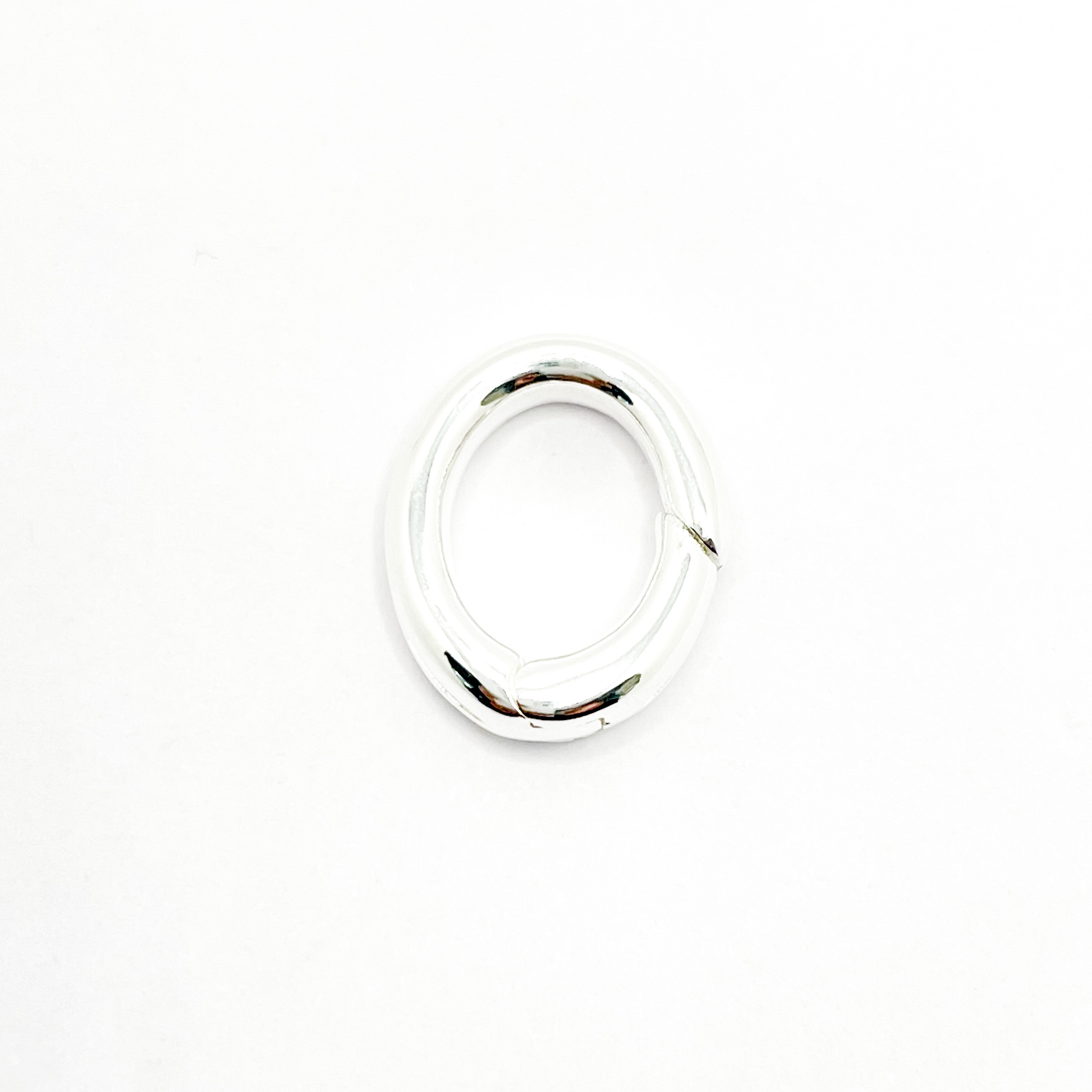 Broche Plateado Ovalado (1uni)